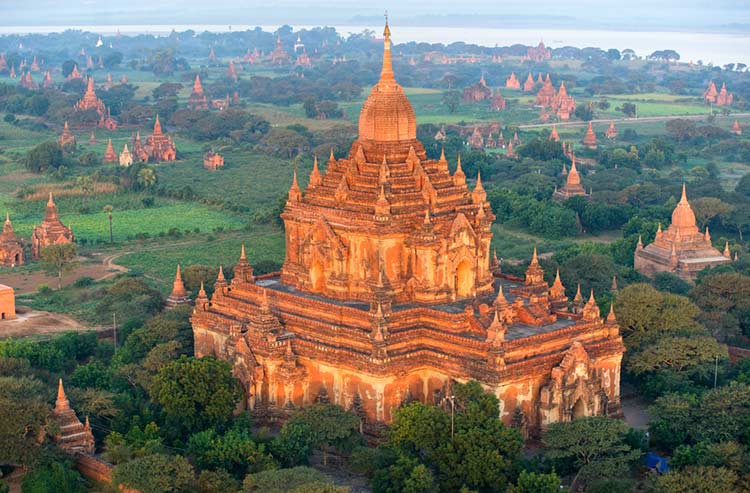 TOUR VISIT YANGON AND HISTORICAL BAGAN